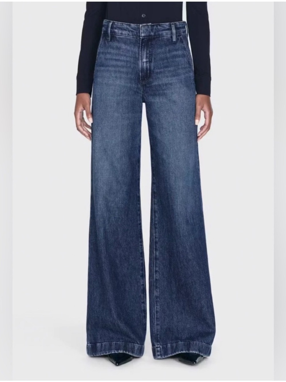 Frame The Tailored Denim Trouser in Monday Size 32